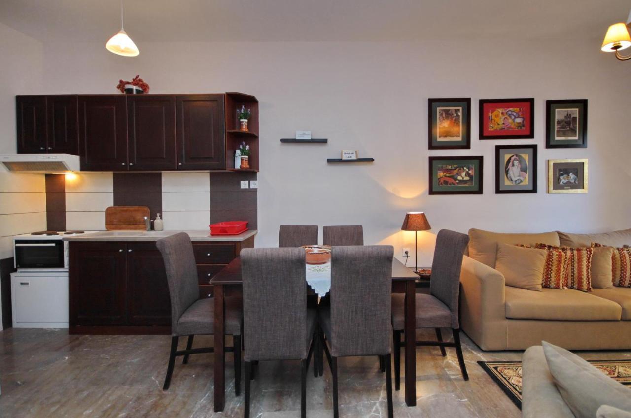 Aloe Luxury Apartments Порто Хели Экстерьер фото
